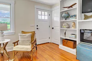 7 Halsey Ave, East Quogue, NY 11942 - Photo 8