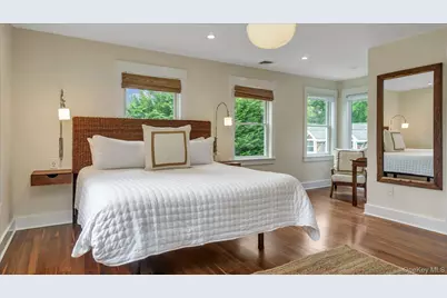 7 Halsey Avenue, East Quogue, NY 11942 - Photo 28