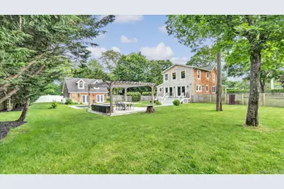 7 Halsey Avenue, East Quogue, NY 11942 - Photo 42