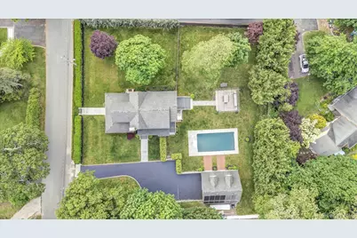 7 Halsey Avenue, East Quogue, NY 11942 - Photo 48