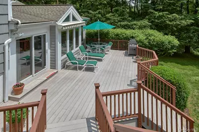 121 Washburn Road, Briarcliff Manor, NY 10510 - Photo 38