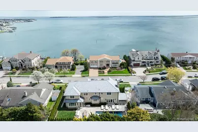225 Harbor Lane, Massapequa Park, NY 11762 - Photo 36