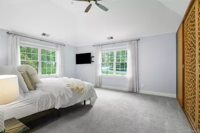 23 Round Hill Road, Scarsdale, NY 10583 - Photo 14