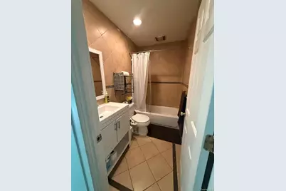 243 Jackson Ave, Syosset, NY 11791 - Photo 14