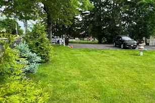 243 Jackson Ave, Syosset, NY 11791 - Photo 2