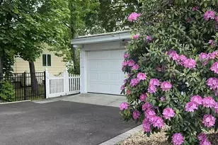 243 Jackson Ave, Syosset, NY 11791 - Photo 6