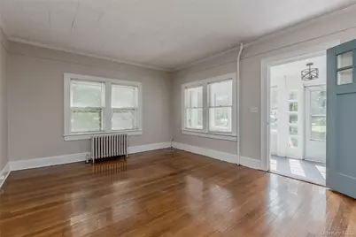 3 Jarvis Court, Huntington, NY 11743 - Photo 6