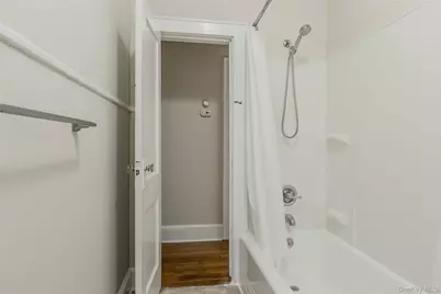 3 Jarvis Court, Huntington, NY 11743 - Photo 10