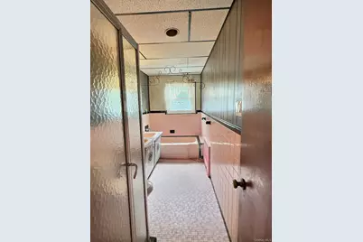 147-25 Brookville Boulevard, Rosedale, NY 11422 - Photo 14