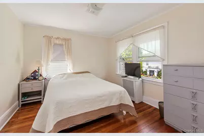 1679 Oak Street, Baldwin, NY 11510 - Photo 12
