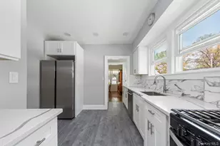 1679 Oak St, Baldwin, NY 11510 - Photo 4