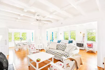 106 West Walk, Bay Shore, NY 11706 - Photo 20