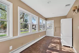 27 High Hill Ave, Warwick, NY 10990 - Photo 12