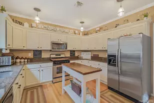 52 Shady View Crossing, Manorville, NY 11949 - Photo 18