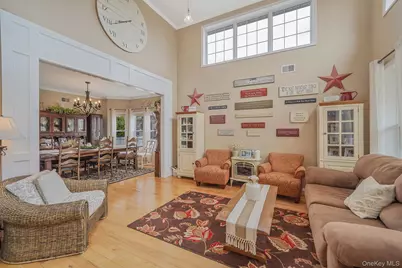 52 Shady View Crossing, Manorville, NY 11949 - Photo 6