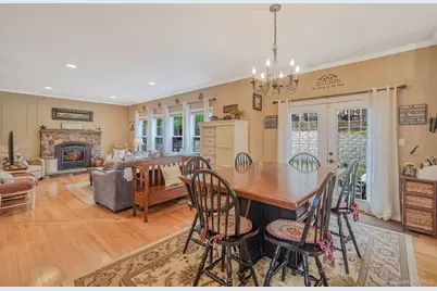 52 Shady View Crossing, Manorville, NY 11949 - Photo 16