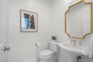 22 Hidden Ridge Ct, Scarsdale, NY 10583 - Photo 10