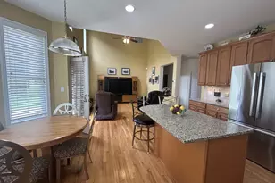10 Limerick Ct, White Plains, NY 10603 - Photo 12