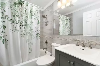 174 Cambon Avenue, Saint James, NY 11780 - Photo 18