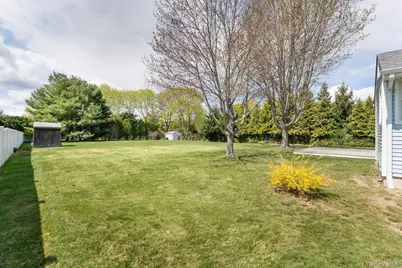 174 Cambon Avenue, Saint James, NY 11780 - Photo 28