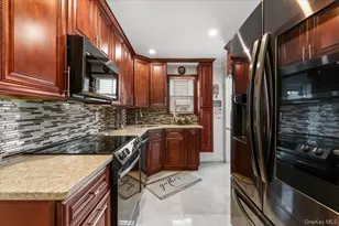 2915 Tulip Ave, Baldwin, NY 11510 - Photo 8