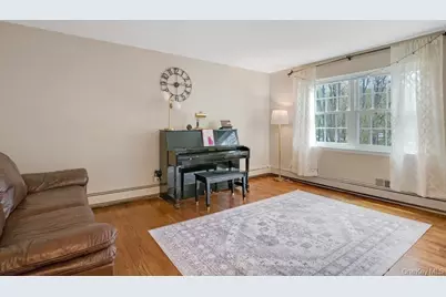34 Jackson Road, Briarcliff Manor, NY 10510 - Photo 12