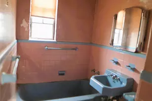 3231 Waterbury Ave, Bronx, NY 10465 - Photo 8