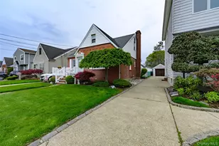 238 James St, Franklin Square, NY 11010 - Photo 4