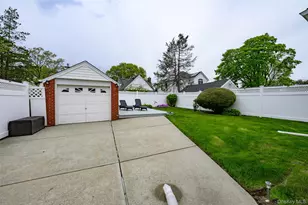 238 James St, Franklin Square, NY 11010 - Photo 24