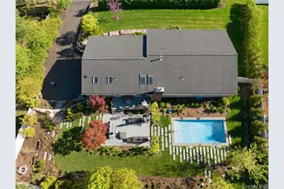 94 Laurel Road, New City, NY 10956 - Photo 2