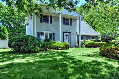 21 Aspen Street, Port Jefferson Station, NY 11776 - Photo 1