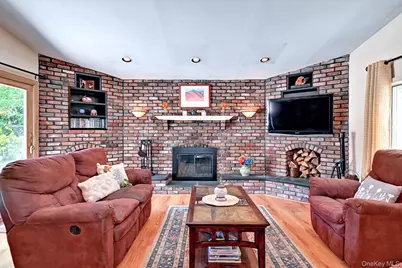 21 Aspen Street, Port Jefferson Station, NY 11776 - Photo 16