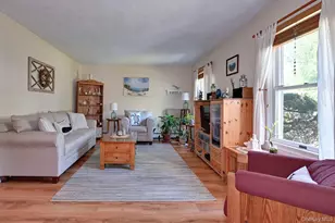 21 Aspen St, Port Jefferson Station, NY 11776 - Photo 20