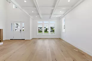 3690 Lufberry Ave, Wantagh, NY 11793 - Photo 8