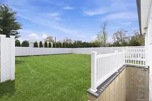 3690 Lufberry Ave, Wantagh, NY 11793 - Photo 6