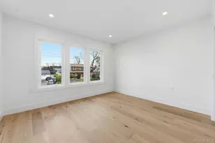 3690 Lufberry Ave, Wantagh, NY 11793 - Photo 32