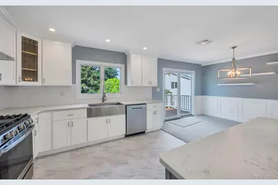 10 Evelyn Drive, Bethpage, NY 11714 - Photo 10