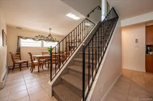 253 Blacksmith Rd S, Levittown, NY 11756 - Photo 10