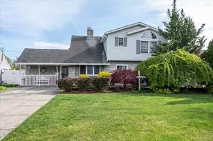 253 Blacksmith Rd S, Levittown, NY 11756 - Photo 28