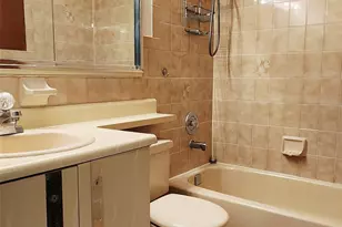 71-09 Juniper Valley Rd, Middle Village, NY 11379 - Photo 6