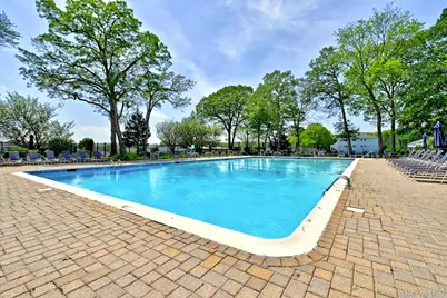 44 Fox Hill Drive, Calverton, NY 11933 - Photo 34