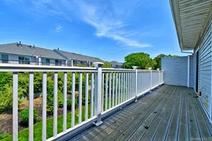 44 Fox Hill Dr, Calverton, NY 11933 - Photo 30