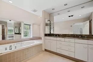 101 Woodlands Rd, Harrison, NY 10528 - Photo 8