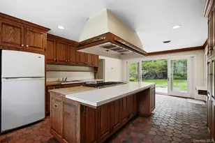 101 Woodlands Rd, Harrison, NY 10528 - Photo 4