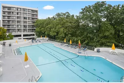 500 High Point Drive #412, Hartsdale, NY 10530 - Photo 24