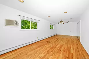 2 Village Dr W, Dix Hills, NY 11746 - Photo 28