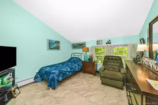 2 Village Dr W, Dix Hills, NY 11746 - Photo 30