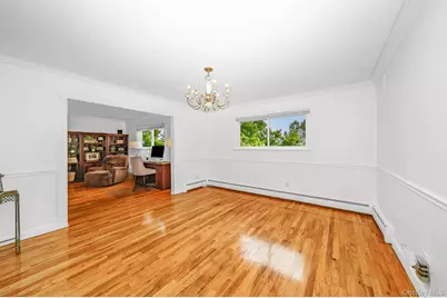 2 Village Drive W, Dix Hills, NY 11746 - Photo 10