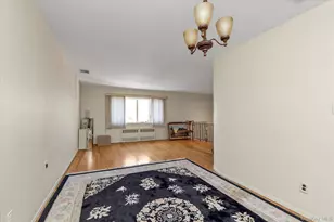 2056 Illona Ln, Merrick, NY 11566 - Photo 6