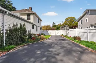 14 Franklin Ave, Glen Cove, NY 11542 - Photo 12